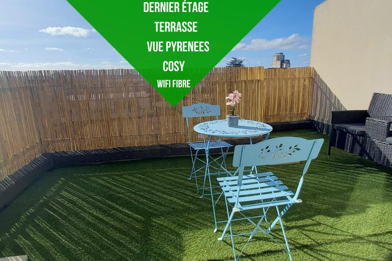 Апартаменты Le Belvedere Dernier Etage Avec Terrasse Wifi Fibre Тарб Экстерьер фото